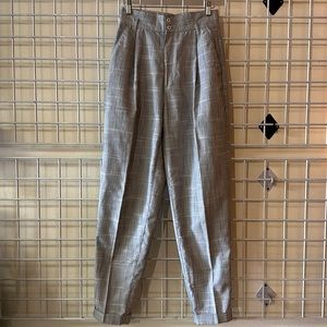 Vintage black and white plaid pleated trousers by Rose
